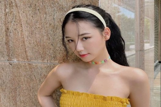 สามีและน้องสาว -สายฝนในห้องน้ำ