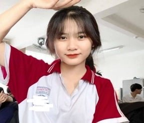 พี่สาวของฉันชอบที่จะเอาดิ๊กพี่ชายของเธอเข้าไปในหียาวของเธอ