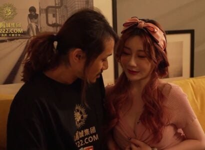 สาวสวยที่มีเสน่ห์ด้วยชุดนอนเซ็กซี่