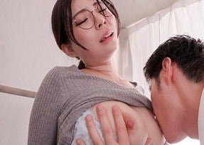 ไก่ของเขาได้รับคำสั่งจากครูของ Akemi