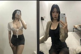 นักเรียนชายผู้โชคดีสองคนและครูที่มีเขา