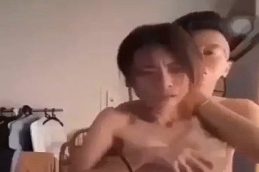 เพศแรกของ Vanna Bardot นั้นร้อนมาก