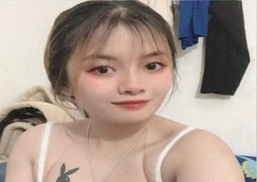 Lisa Black Pink เป็นเซ็กซี่มากพร้อมเฟสร้อน