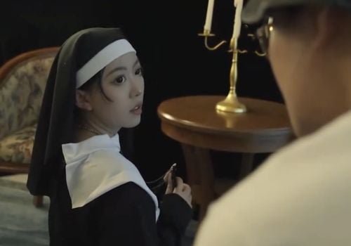 คนหนุ่มสาวเรียกร้องให้แฟนสาวเปลี่ยนหนี้